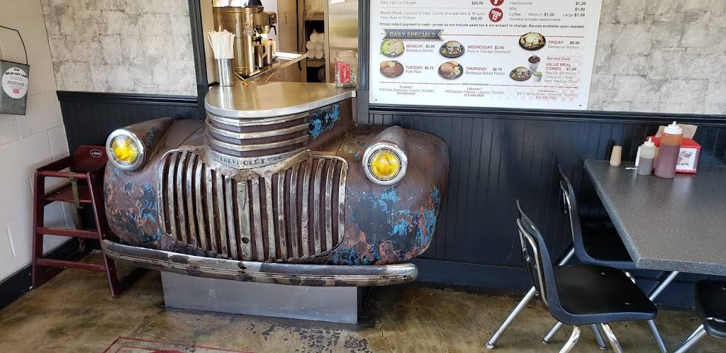 Strouds Barbeque | restaurant | 1010 Fulton Greer Ln, Franklin, TN 37064, USA | 6155950200 OR +1 615-595-0200