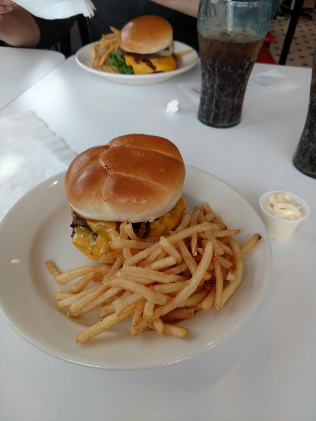 Steak n Shake | restaurant | 8420 Springboro Rd, Miamisburg, OH 45342, USA | 9374361949 OR +1 937-436-1949