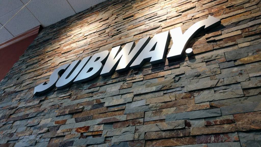 Subway Restaurants | restaurant | 11085 Resort Road #401, Ellicott City, MD 21042, USA | 4104807676 OR +1 410-480-7676