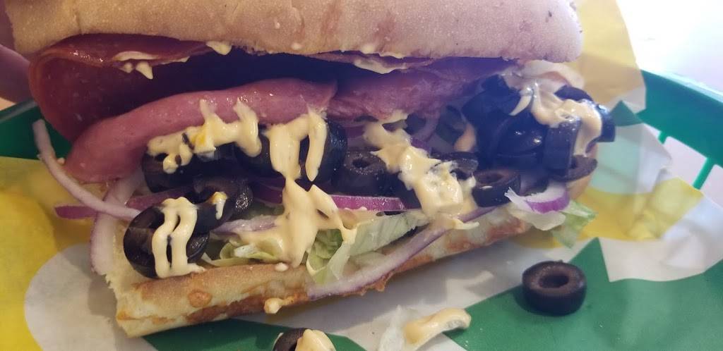 Subway Restaurants | restaurant | 445800 Hwy 28 Units A&B, Lakeway Dr, Langley, OK 74350, USA | 9187829120 OR +1 918-782-9120