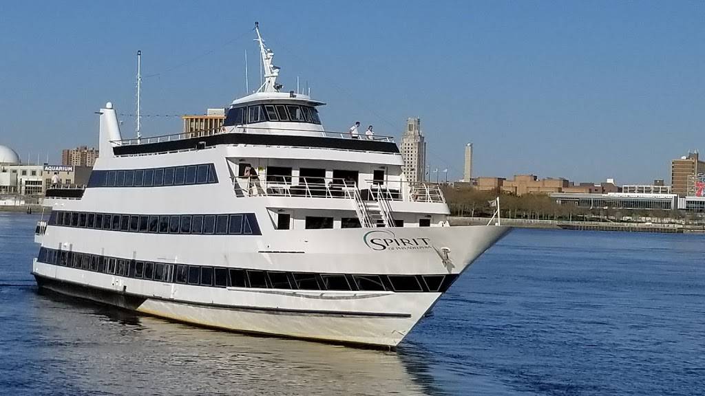 Spirit of Philadelphia by Hornblower | restaurant | 401 S Christopher Columbus Blvd, Philadelphia, PA 19106, USA | 2159231419 OR +1 215-923-1419