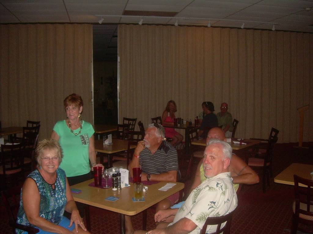 Whistle Stop Lounge Restaurant | restaurant | 2728 Cayman Cir, Zellwood, FL 32798, USA | 4078147005 OR +1 407-814-7005