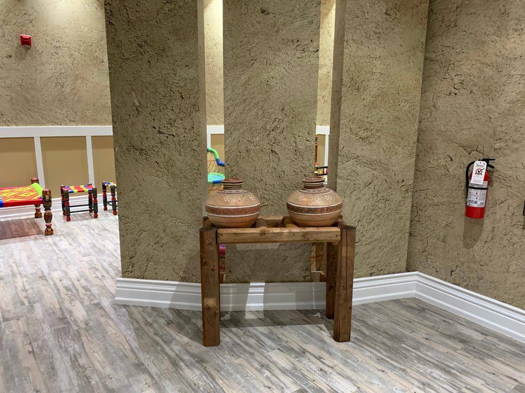 Village Taste | restaurant | 4141 Dixie Rd, Mississauga, ON L4W 1V5, Canada | 9052323663 OR +1 905-232-3663