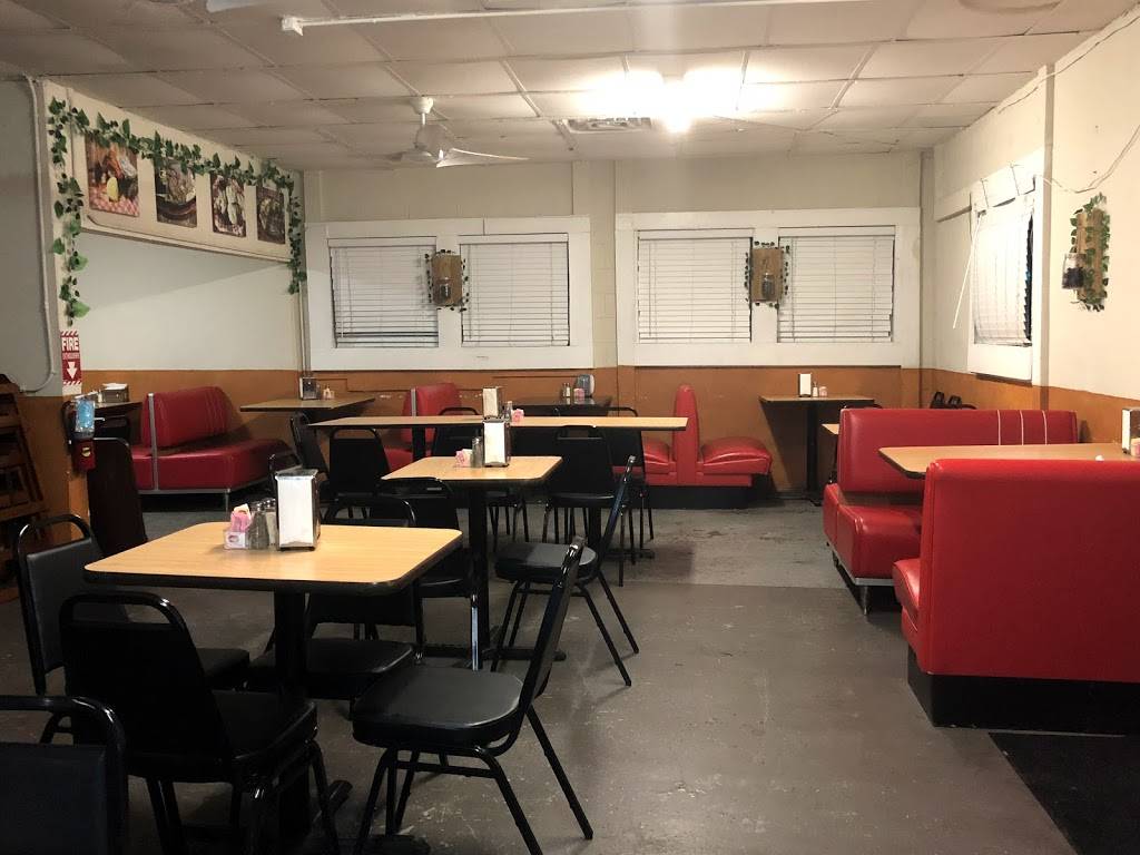 El Carbonero Pollos Asados | restaurant | 619 S General McMullen Dr, San Antonio, TX 78237, USA | 2109075573 OR +1 210-907-5573