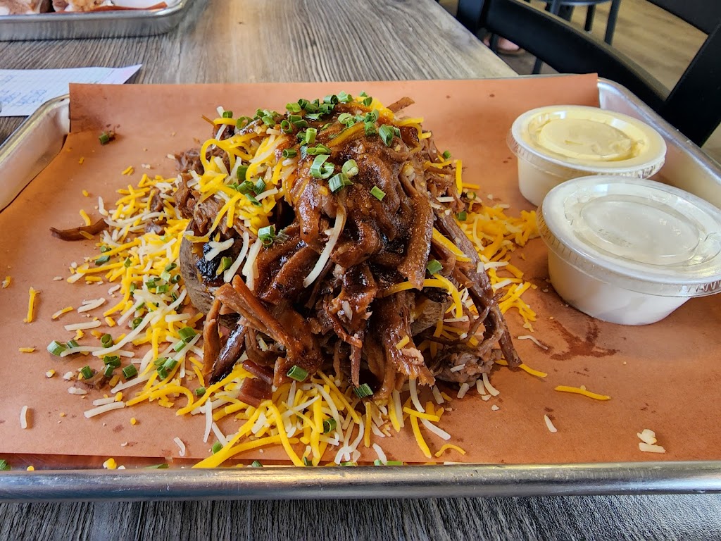 Dade City BBQ and Ice Cream Company | restaurant | 14810 US-98 BYP, Dade City, FL 33523, USA | 3527600399 OR +1 352-760-0399