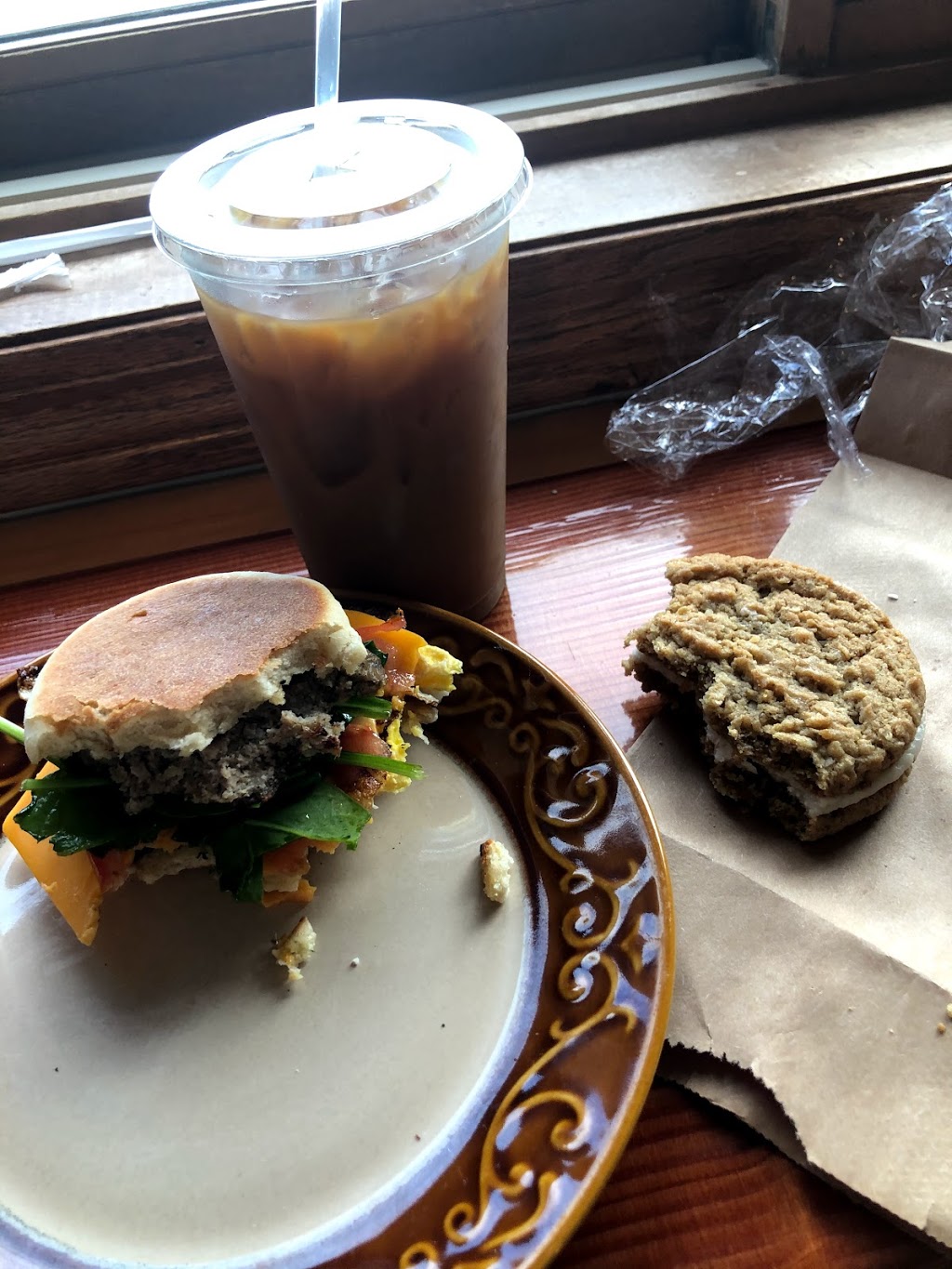 The Mazo Grind | cafe | 603 W Commercial St, Mazomanie, WI 53560, USA | 6084011137 OR +1 608-401-1137