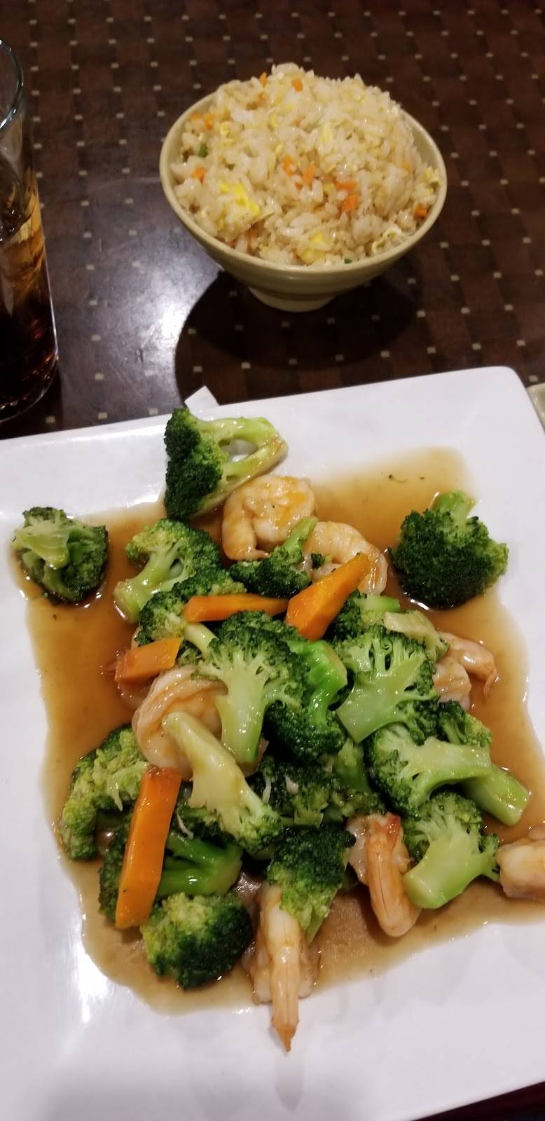 Katana Sushi | restaurant | 6343 Ten Oaks Rd #401, Clarksville, MD 21029, USA | 4105319777 OR +1 410-531-9777