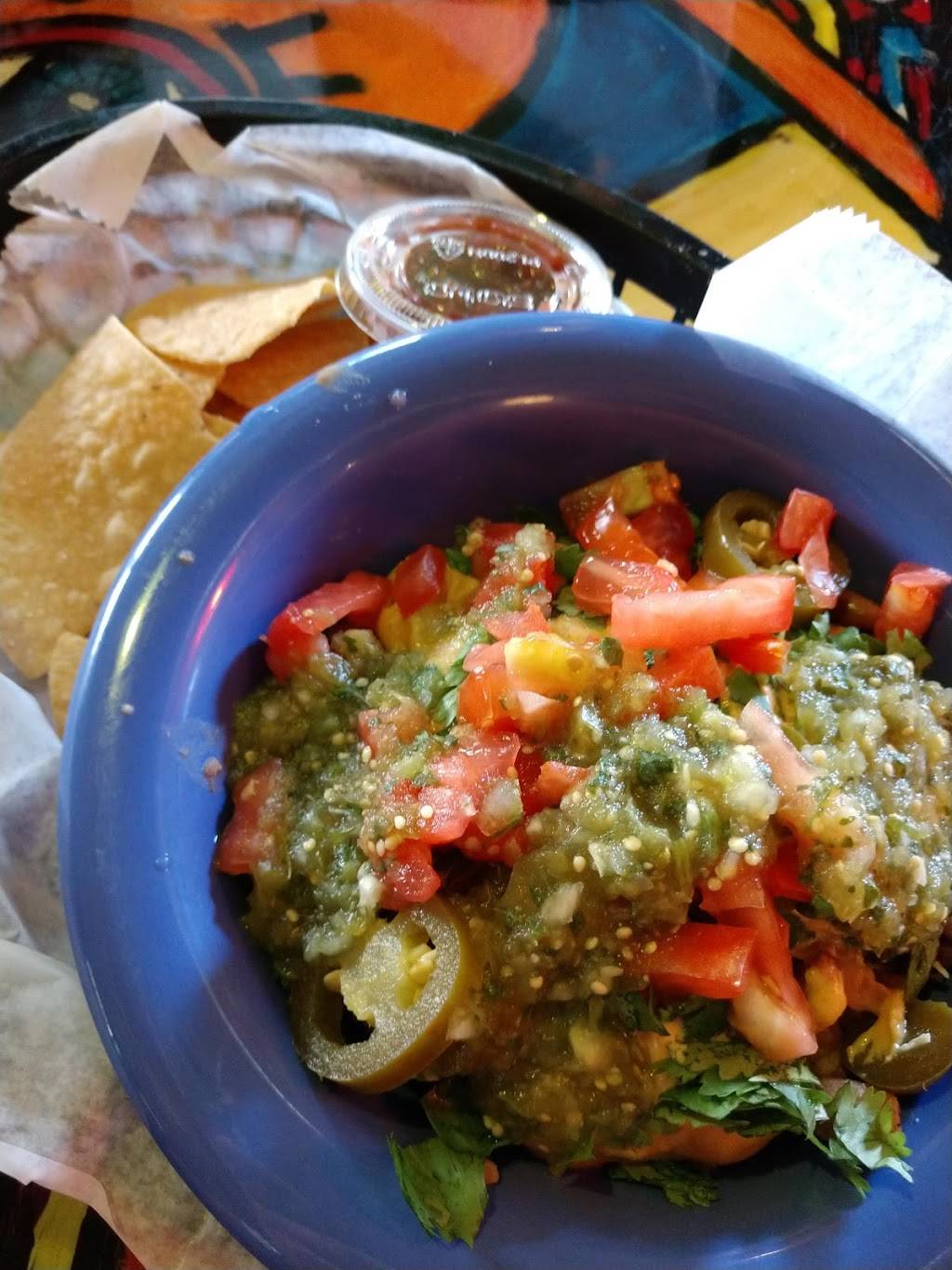 Mojo Burrito | restaurant | 1800 Dayton Blvd, Chattanooga, TN 37405, USA | 4238706656 OR +1 423-870-6656