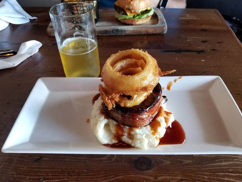 Chop Shop Casual Urban Eatery Colfax | restaurant | 4990 E Colfax Ave, Denver, CO 80220, USA | 7205507665 OR +1 720-550-7665