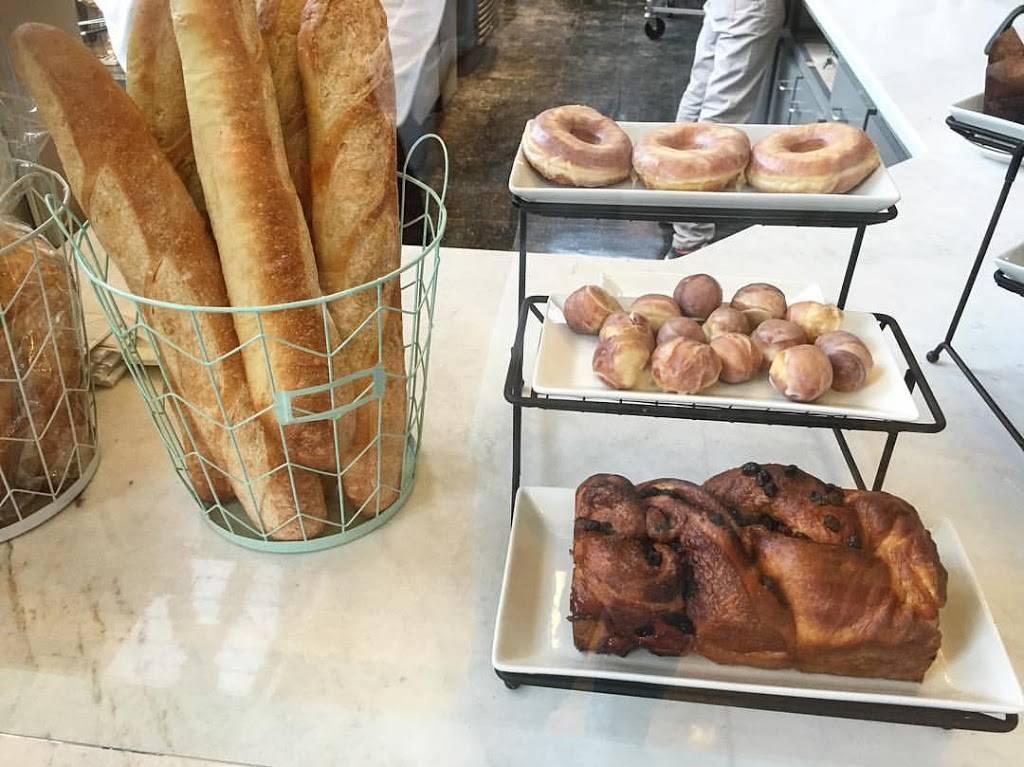 410 Bakery | bakery | 140 E Main St, New Albany, IN 47150, USA | 8129469410 OR +1 812-946-9410