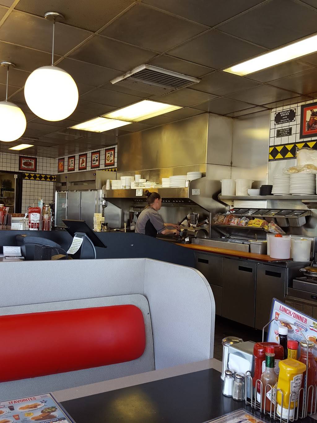 Waffle House | meal takeaway | 7428 Garners Ferry Rd, Columbia, SC 29209, USA | 8037769583 OR +1 803-776-9583