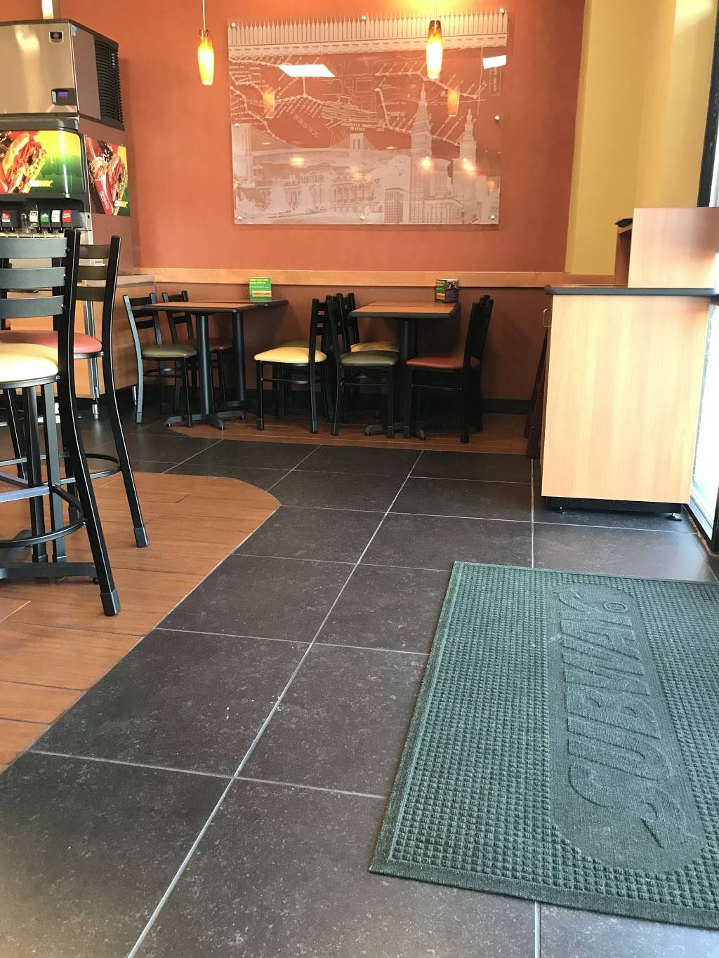 Subway Restaurants | restaurant | 8010 E 106th St, Tulsa, OK 74133, USA | 9183647821 OR +1 918-364-7821