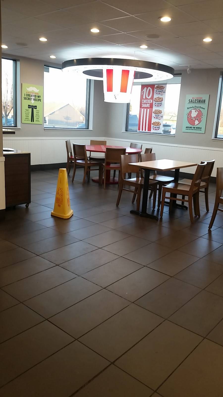 KFC | restaurant | 5917 S Shields Blvd, Oklahoma City, OK 73129, USA | 4056346695 OR +1 405-634-6695