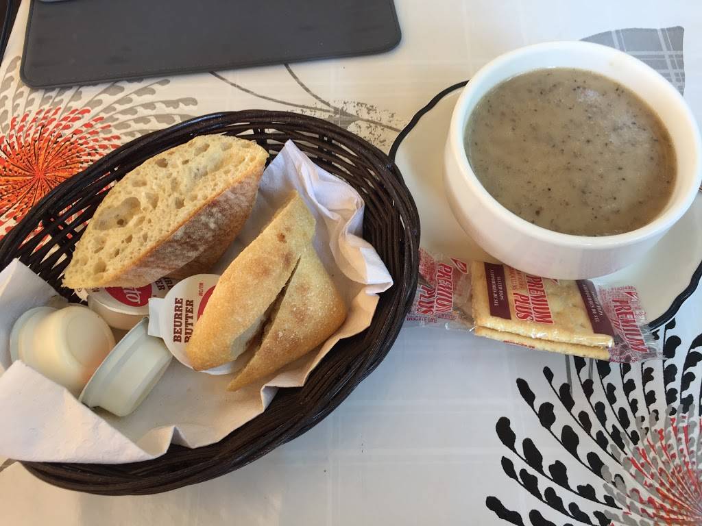 Restaurant Au Four à Bois | restaurant | 329 Rue Laviolette, Trois-Rivières, QC G9A 1V1, Canada | 8193733686 OR +1 819-373-3686