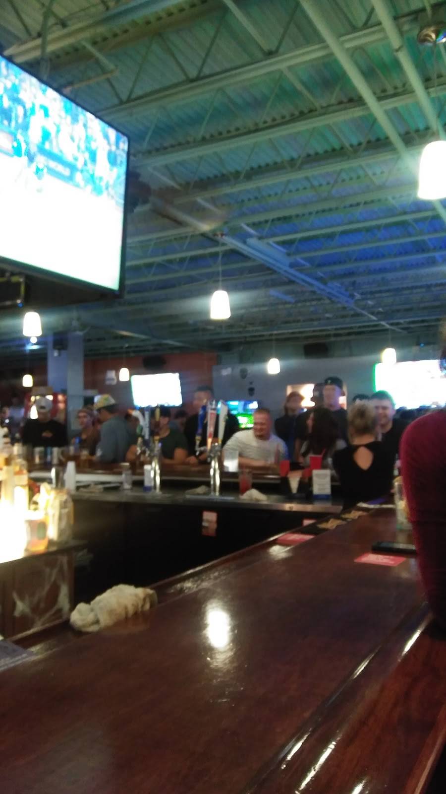 Moonlite Tavern | restaurant | 5515 Broadview Rd, Parma, OH 44134, USA | 2164659606 OR +1 216-465-9606