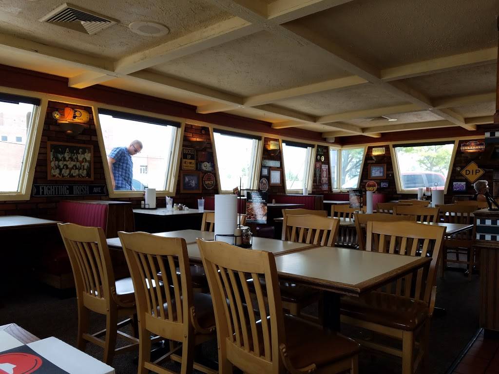 Pizza Hut | restaurant | 1916 E Commercial Ave, Lowell, IN 46356, USA | 2196969500 OR +1 219-696-9500