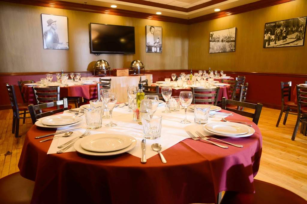 Vincitori | restaurant | 14 N Cass Ave, Westmont, IL 60559, USA | 6306639467 OR +1 630-663-9467