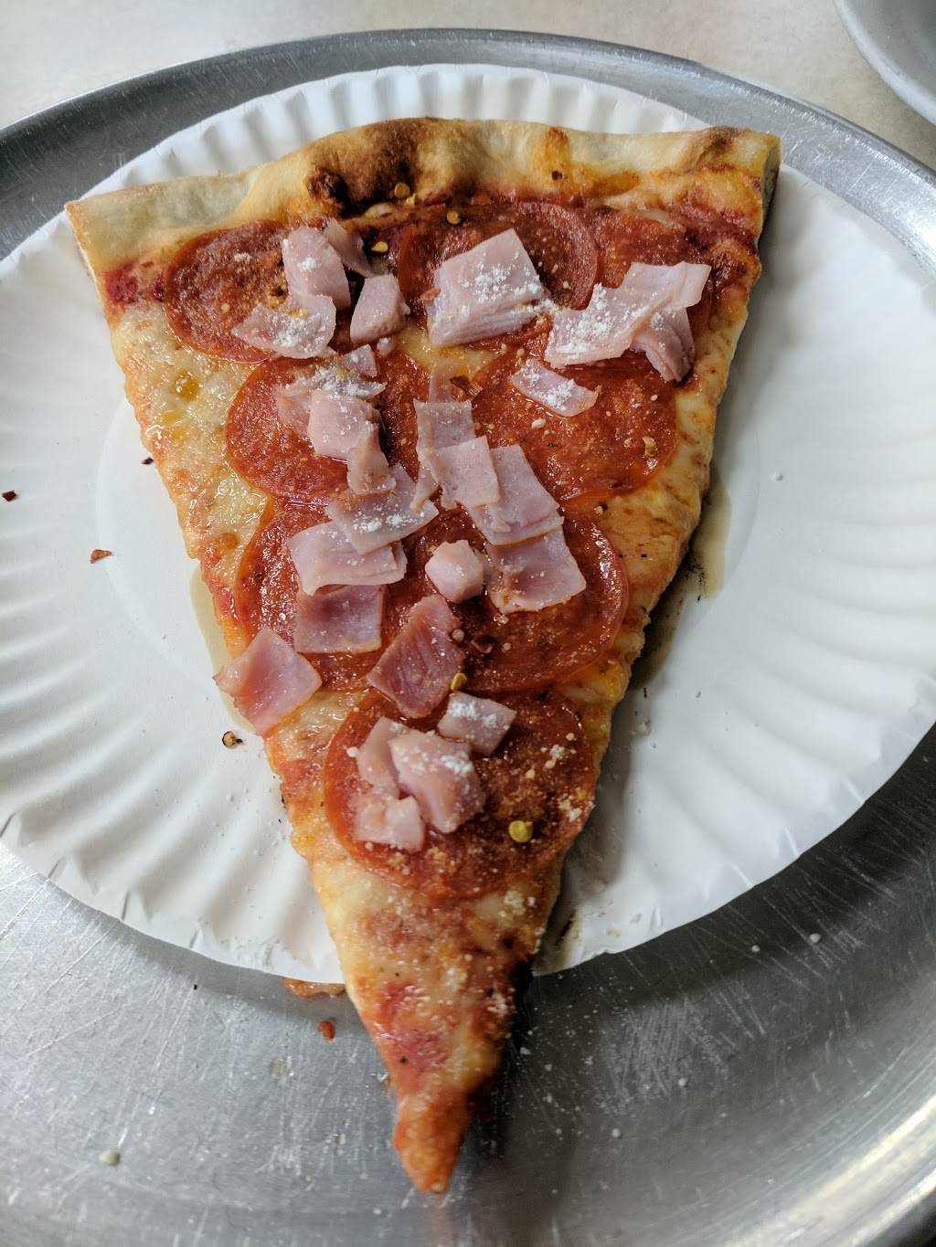 Ginos Pizza | restaurant | 6260 Glenwood Ave, Raleigh, NC 27612, USA | 9197837555 OR +1 919-783-7555