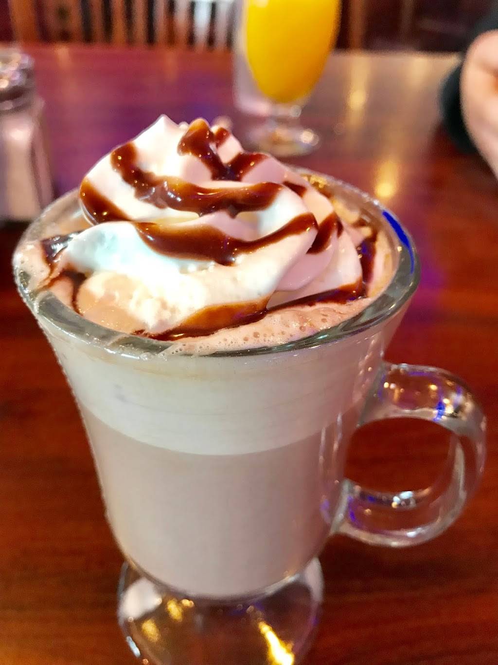 Town Diner | restaurant | 431 US-130, East Windsor, NJ 08520, USA | 6094438222 OR +1 609-443-8222