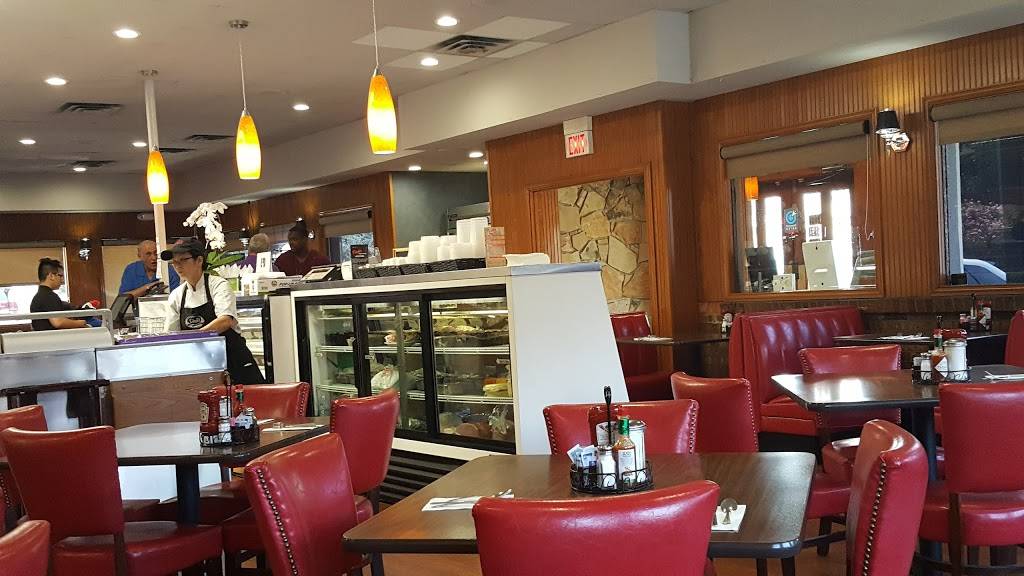 Cindi’s NY Deli & Restaurant | restaurant | 3565 Forest Ln, Dallas, TX 75234, USA | 9722419204 OR +1 972-241-9204