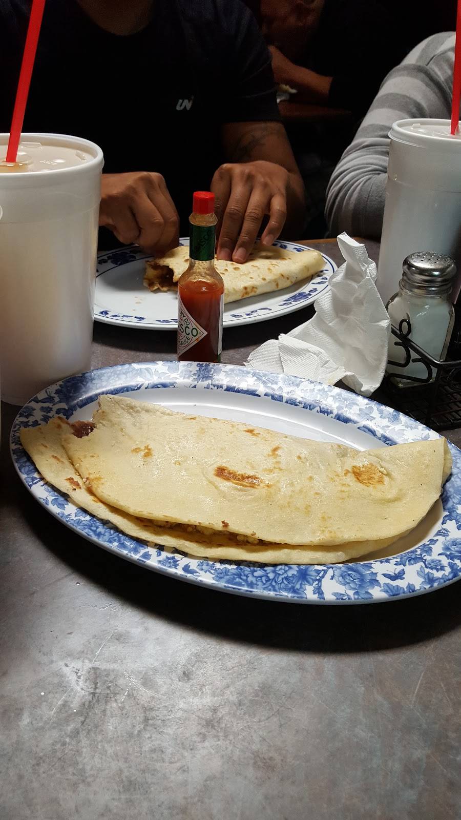 Baleadas Express | restaurant | 1486 W Spring Valley Rd, Richardson, TX 75080, USA | 9724808329 OR +1 972-480-8329