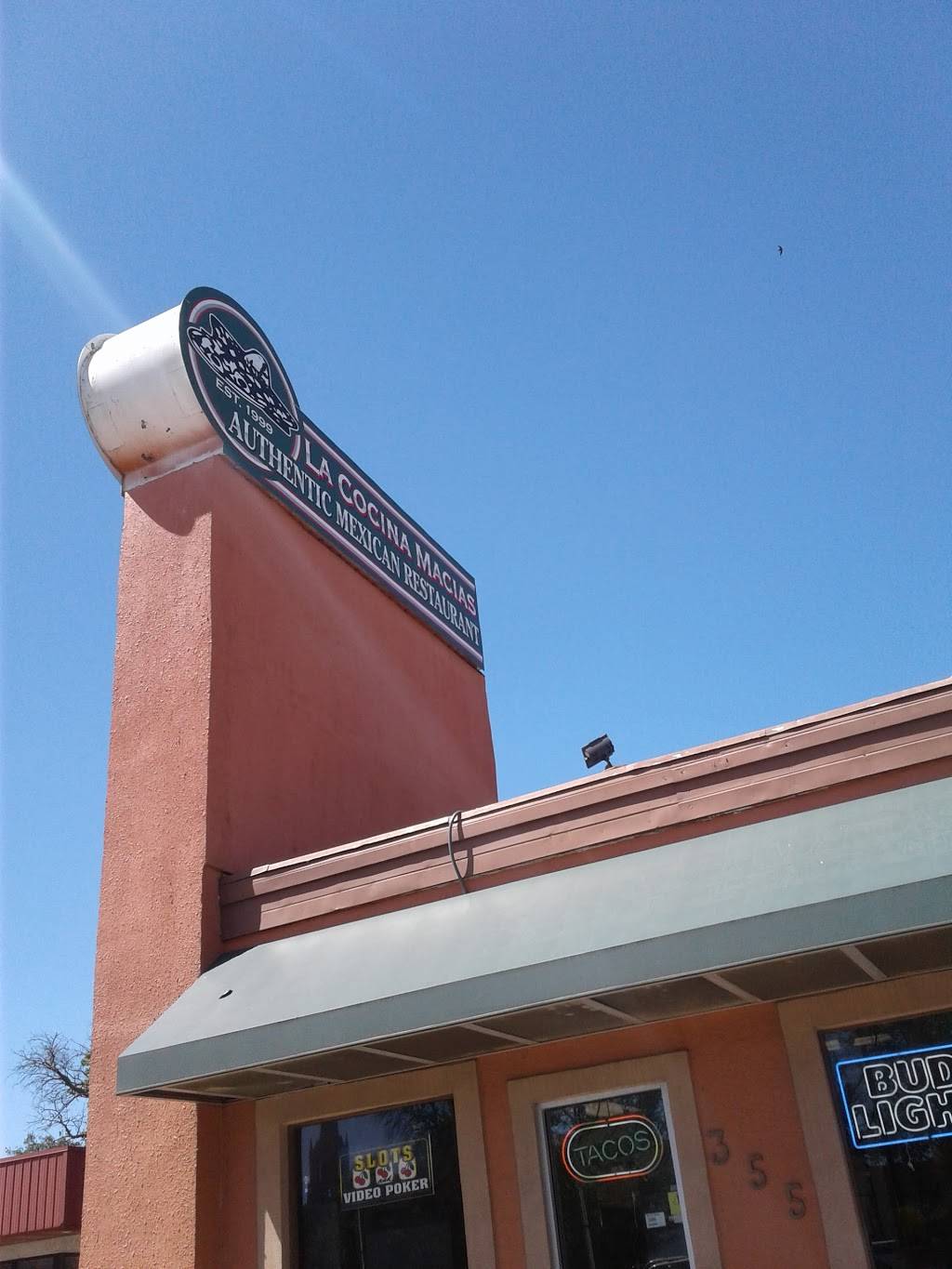 La Cocina Macias | restaurant | 355 W Court St, Kankakee, IL 60901, USA | 8159351807 OR +1 815-935-1807