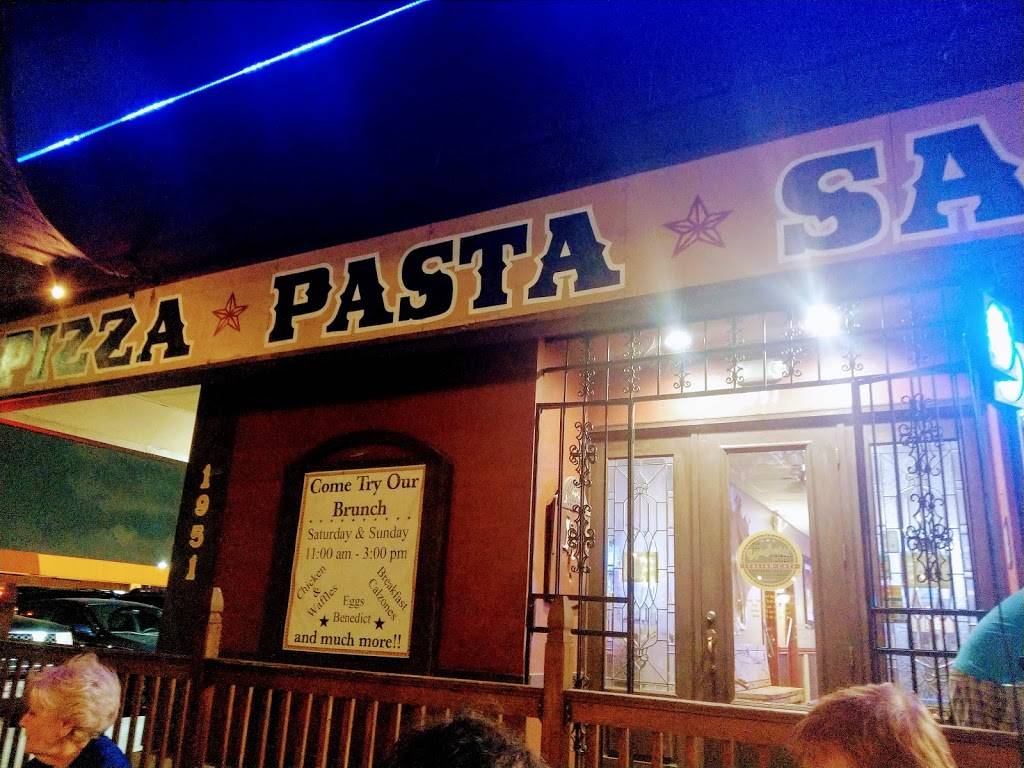 The Spaghetti Western Italian Cafe | restaurant | 1951 W T C Jester Blvd, Houston, TX 77008, USA | 7133606634 OR +1 713-360-6634