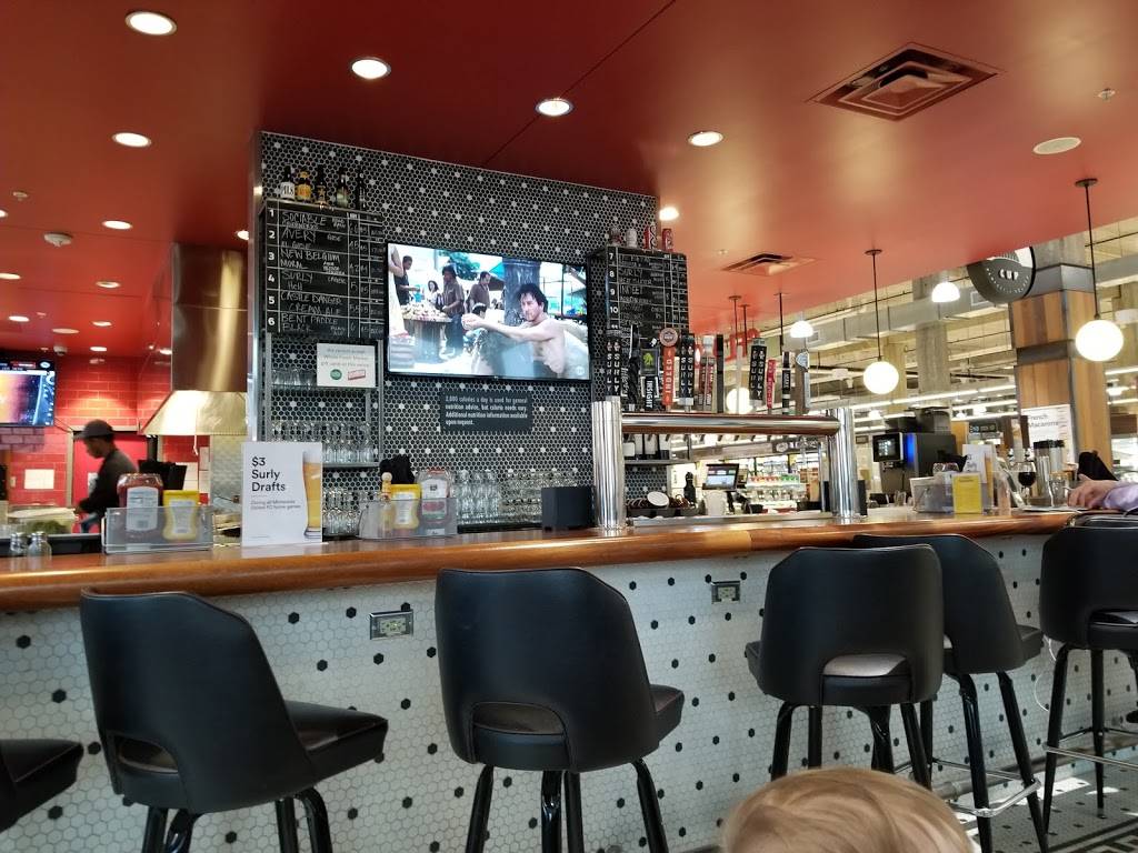 Selby Ave Bar and Grill | restaurant | 1575 Selby Ave, St Paul, MN 55104, USA | 6516900197 OR +1 651-690-0197