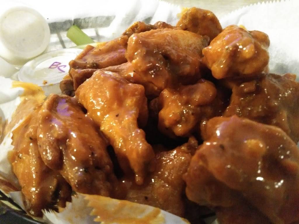 Moniraes Restaurant | restaurant | 688 County Rte 10, Pennellville, NY 13132, USA | 3156681248 OR +1 315-668-1248