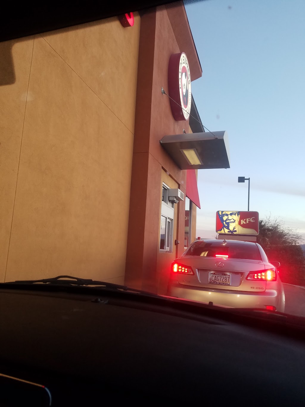 Panda Express | restaurant | 205 N Lake Havasu Ave, Lake Havasu City, AZ 86403, USA | 9284530012 OR +1 928-453-0012