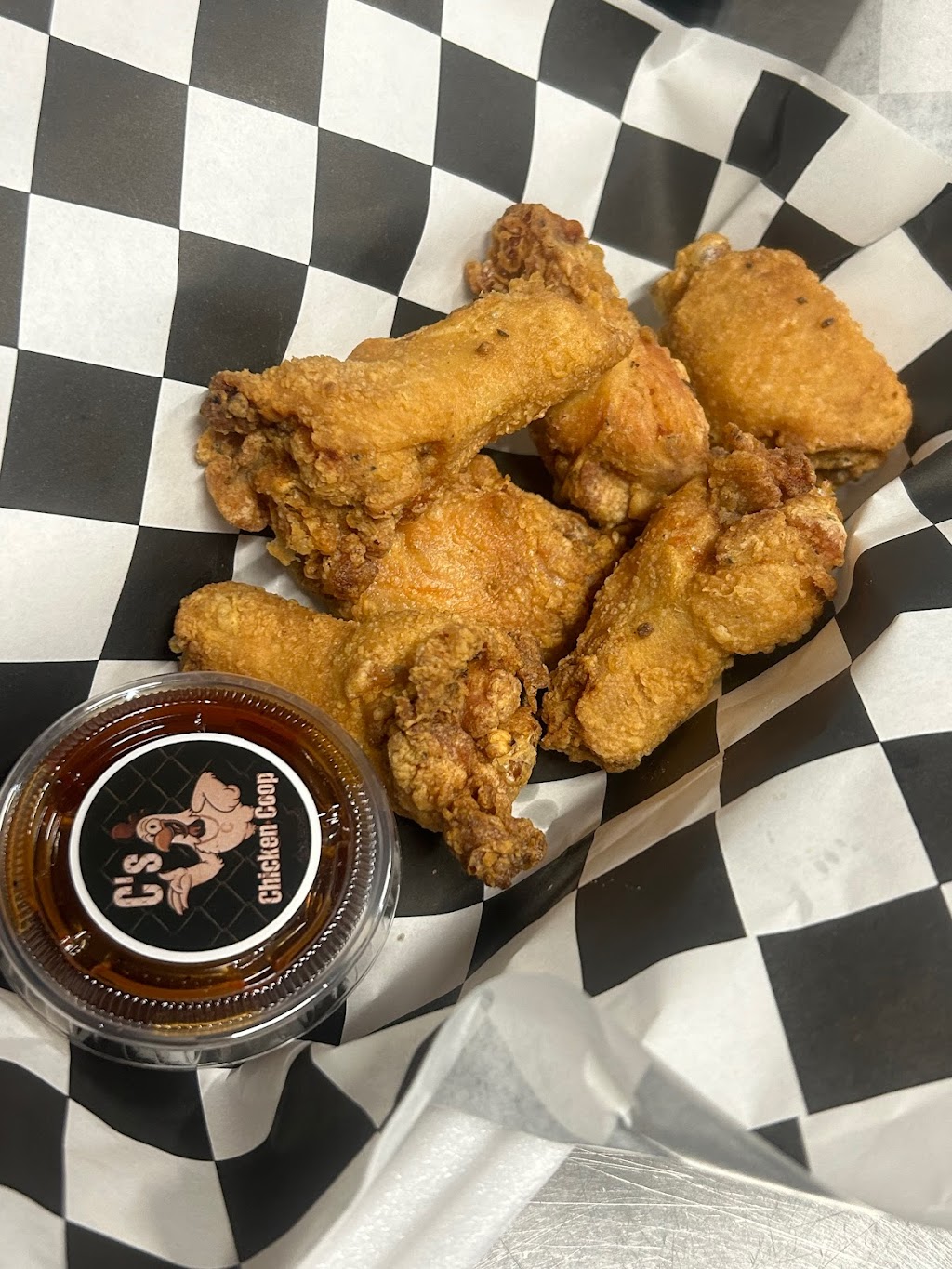 Cs Chicken Coop | restaurant | 3215 South Ave, Youngstown, OH 44502, USA | 2343132087 OR +1 234-313-2087