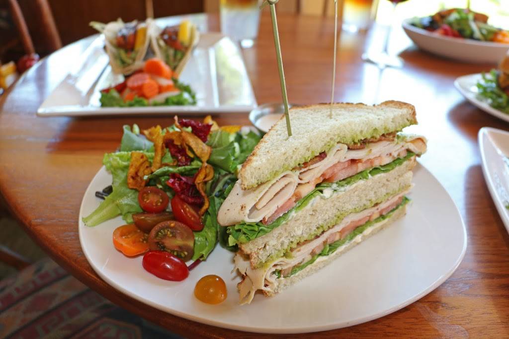 The Grille at The Chateau | restaurant | 955 Fairway Blvd, Incline Village, NV 89451, USA | 7758321178 OR +1 775-832-1178