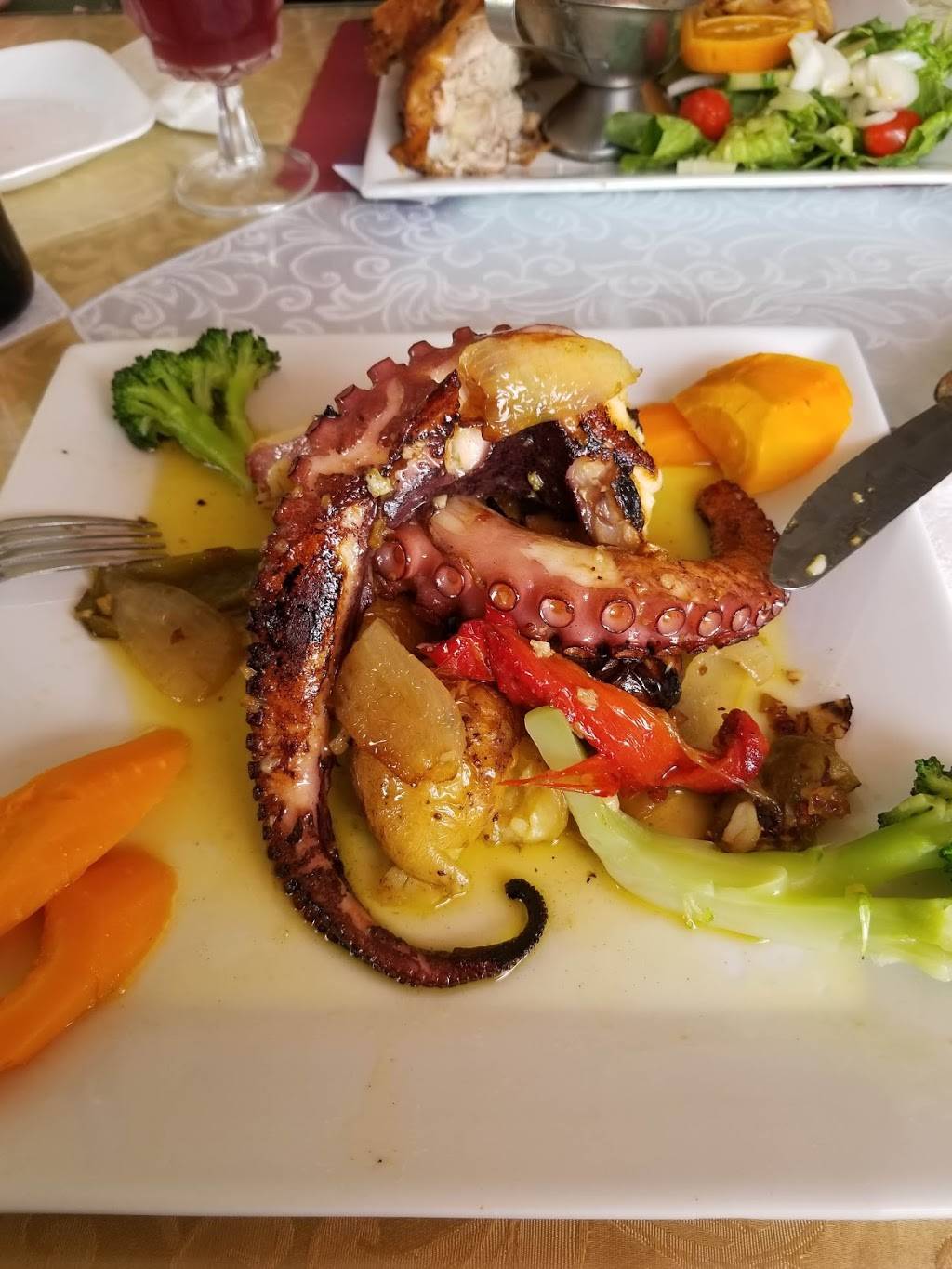 Taberna Grill | restaurant | 1060 Sheridan Ave, Elizabeth, NJ 07208, USA | 9082820725 OR +1 908-282-0725