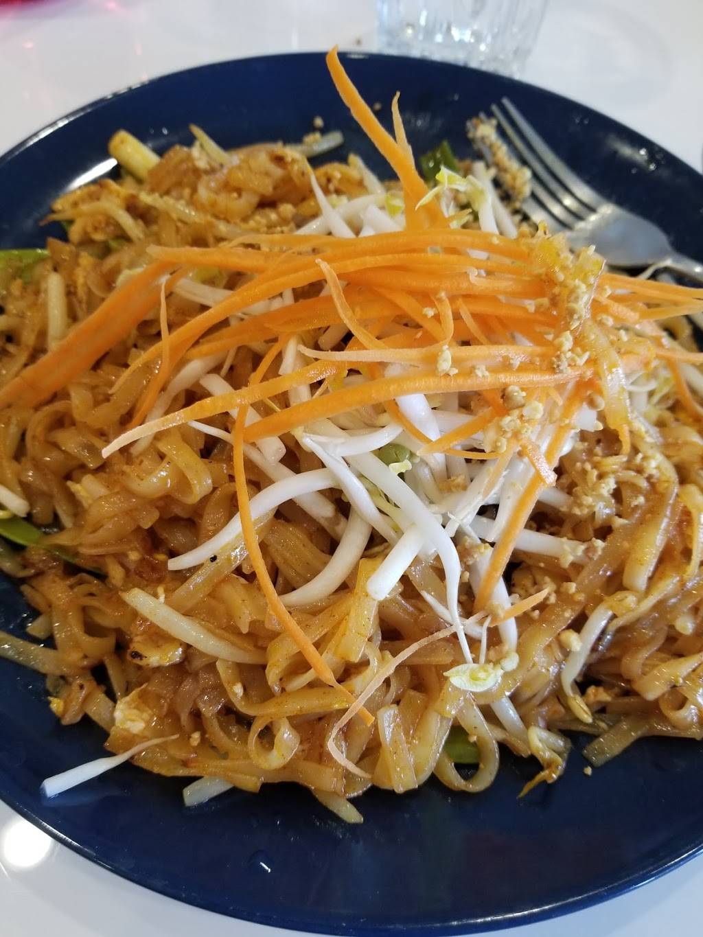 Thai Mile High | restaurant | 12201 E Mississippi Ave #109, Aurora, CO 80012, USA | 7205320308 OR +1 720-532-0308