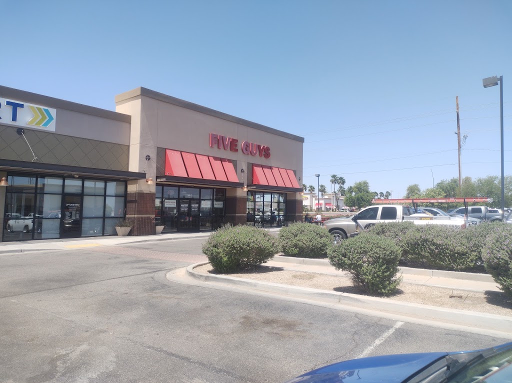 Five Guys | meal takeaway | 1979 E 16th St Suite 1, Yuma, AZ 85365, USA | 9283439502 OR +1 928-343-9502