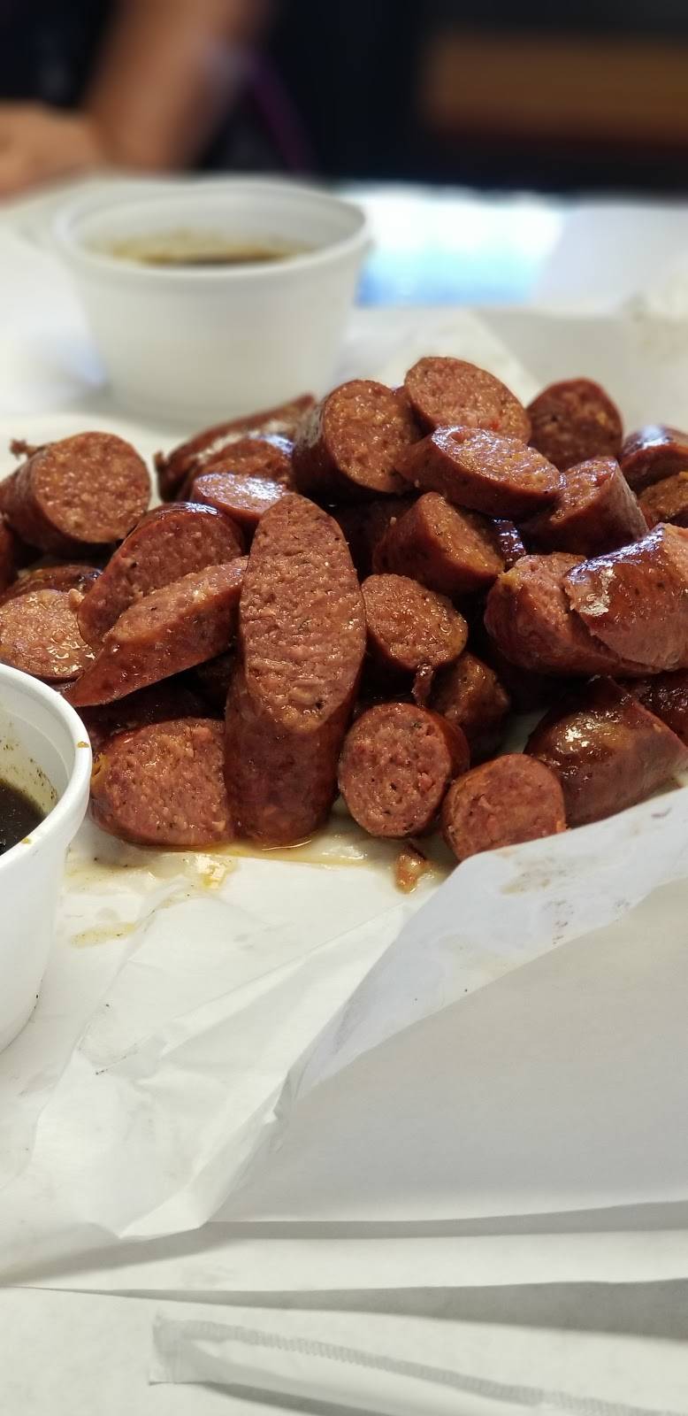 Tony DeMarias Bar-B-Que | restaurant | 1000 Elm Ave, Waco, TX 76704, USA | 2547558888 OR +1 254-755-8888