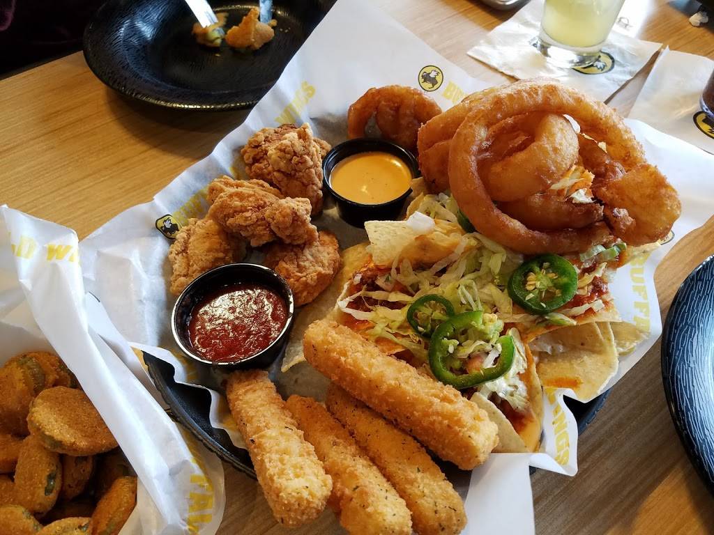 Buffalo Wild Wings | restaurant | 167 US 9 South, Morganville, NJ 07751, USA | 7323346050 OR +1 732-334-6050
