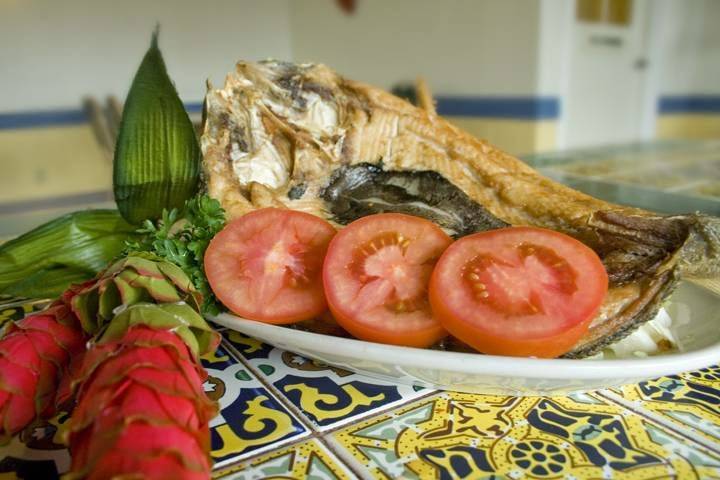 Villa Manila Restaurant | restaurant | 500 E 8th St, National City, CA 91950, USA | 6194778512 OR +1 619-477-8512