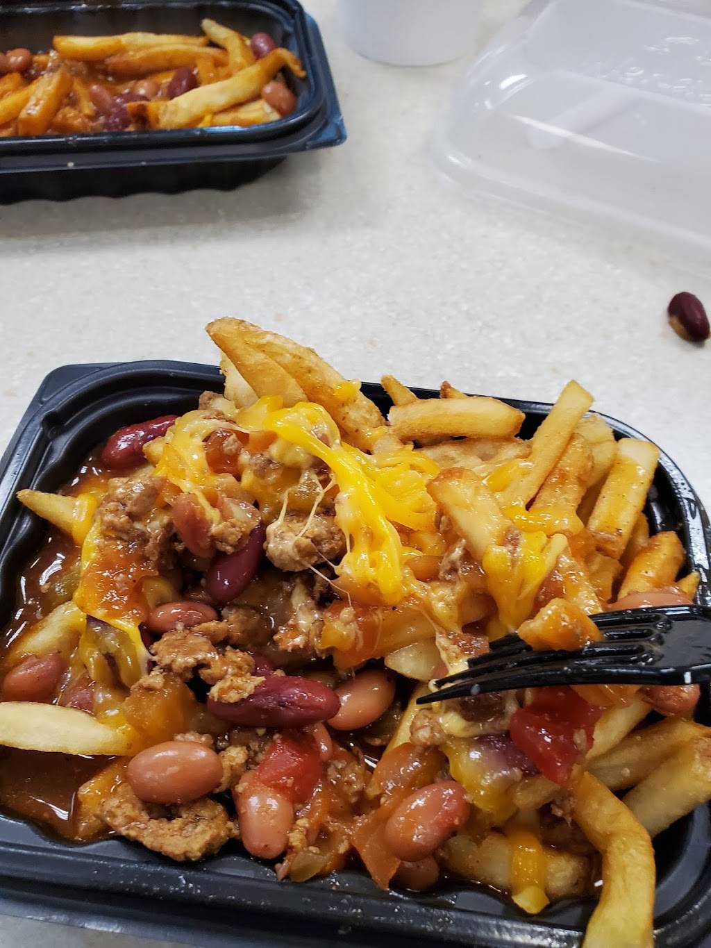 Wendys | restaurant | 2201 E Colonial Dr, Orlando, FL 32803, USA | 4078981188 OR +1 407-898-1188