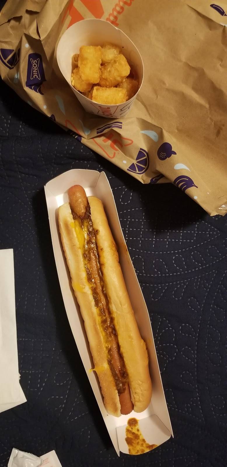 Sonic Drive-In | restaurant | 5851 Overton Ridge Blvd, Fort Worth, TX 76132, USA | 8173618300 OR +1 817-361-8300