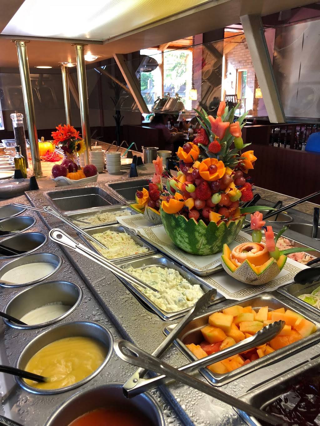 Alberts Family Dining | restaurant | 7726 Cooley Lake Rd, Waterford Twp, MI 48327, USA | 2483631573 OR +1 248-363-1573