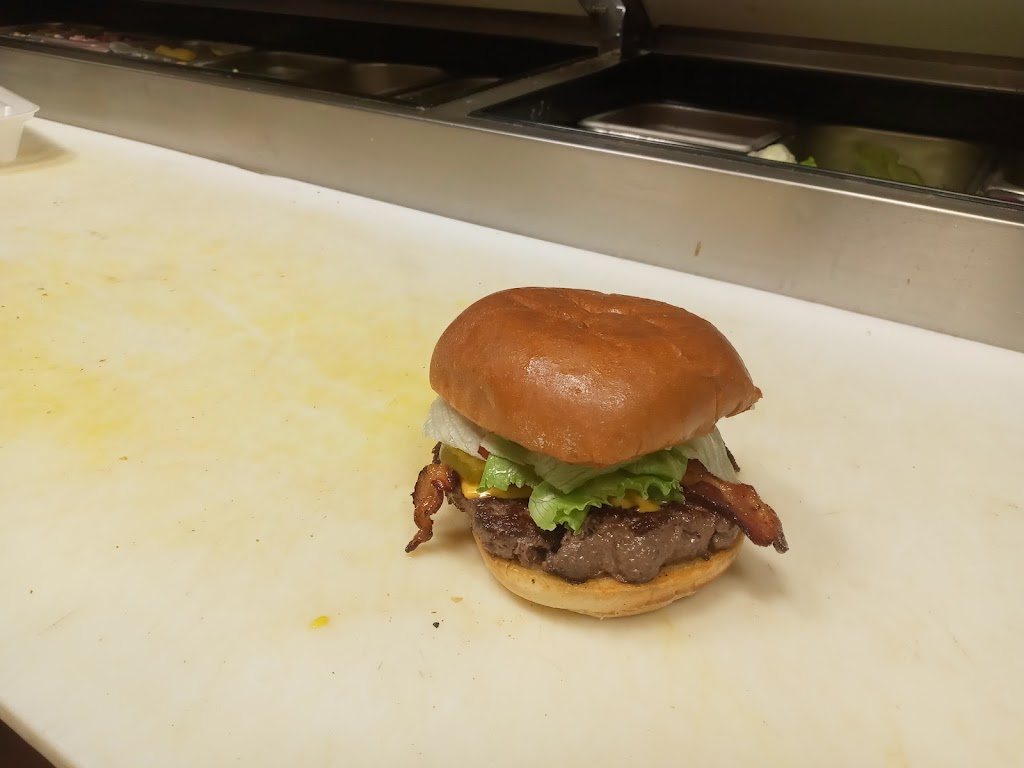 FRESH START CONEY ISLAND AND RESTAURANT | restaurant | 25604 Van Dyke Ave, Center Line, MI 48015, USA | 5863931460 OR +1 586-393-1460