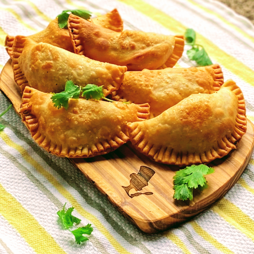 Evefoodies | restaurant | 5526 Ridgeway Dr, Orlando, FL 32819, USA | 3213371030 OR +1 321-337-1030