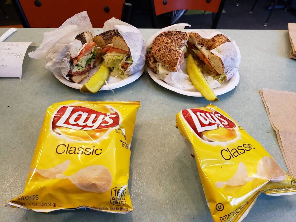 Between Rounds Bakery Sandwich Café | bakery | 19 John Fitch Blvd, South Windsor, CT 06074, USA | 8602918780 OR +1 860-291-8780