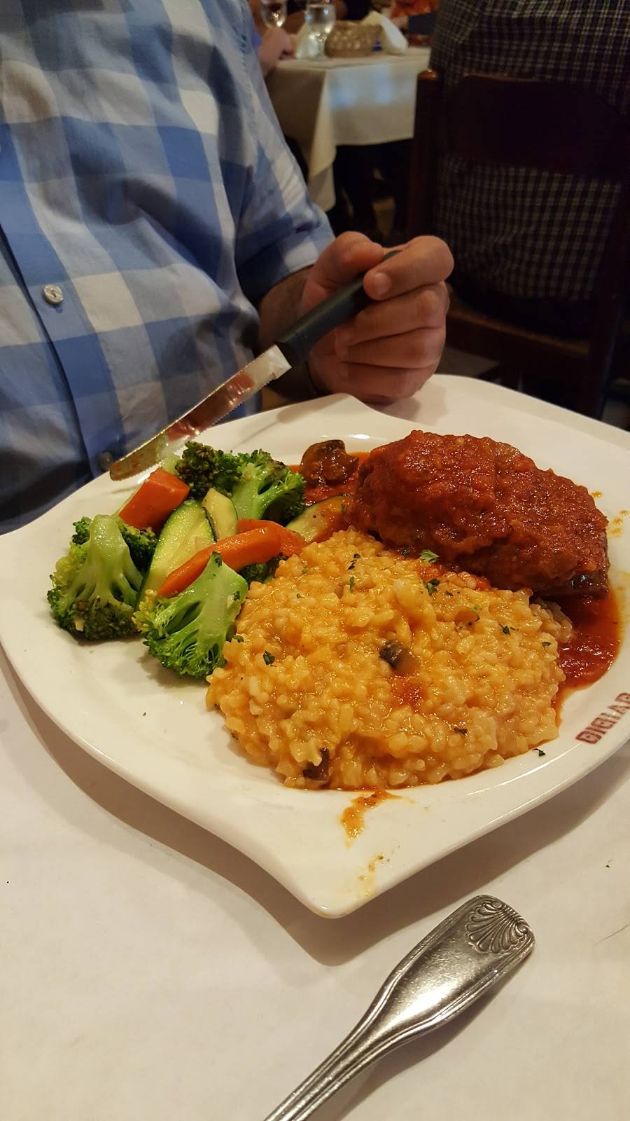 Ovidio Italian Restaurant | restaurant | 3097 W Bullard Ave, Fresno, CA 93711, USA | 5594351396 OR +1 559-435-1396