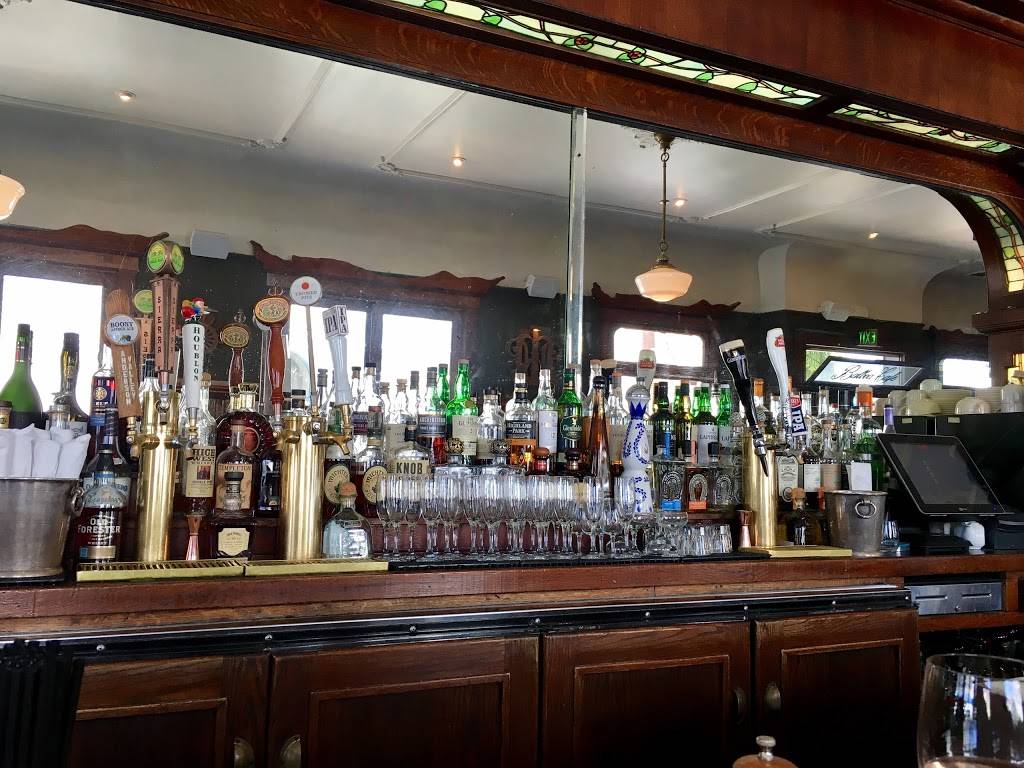 Balboa Cafe | restaurant | 3199 Fillmore St, San Francisco, CA 94123, USA | 4159213944 OR +1 415-921-3944