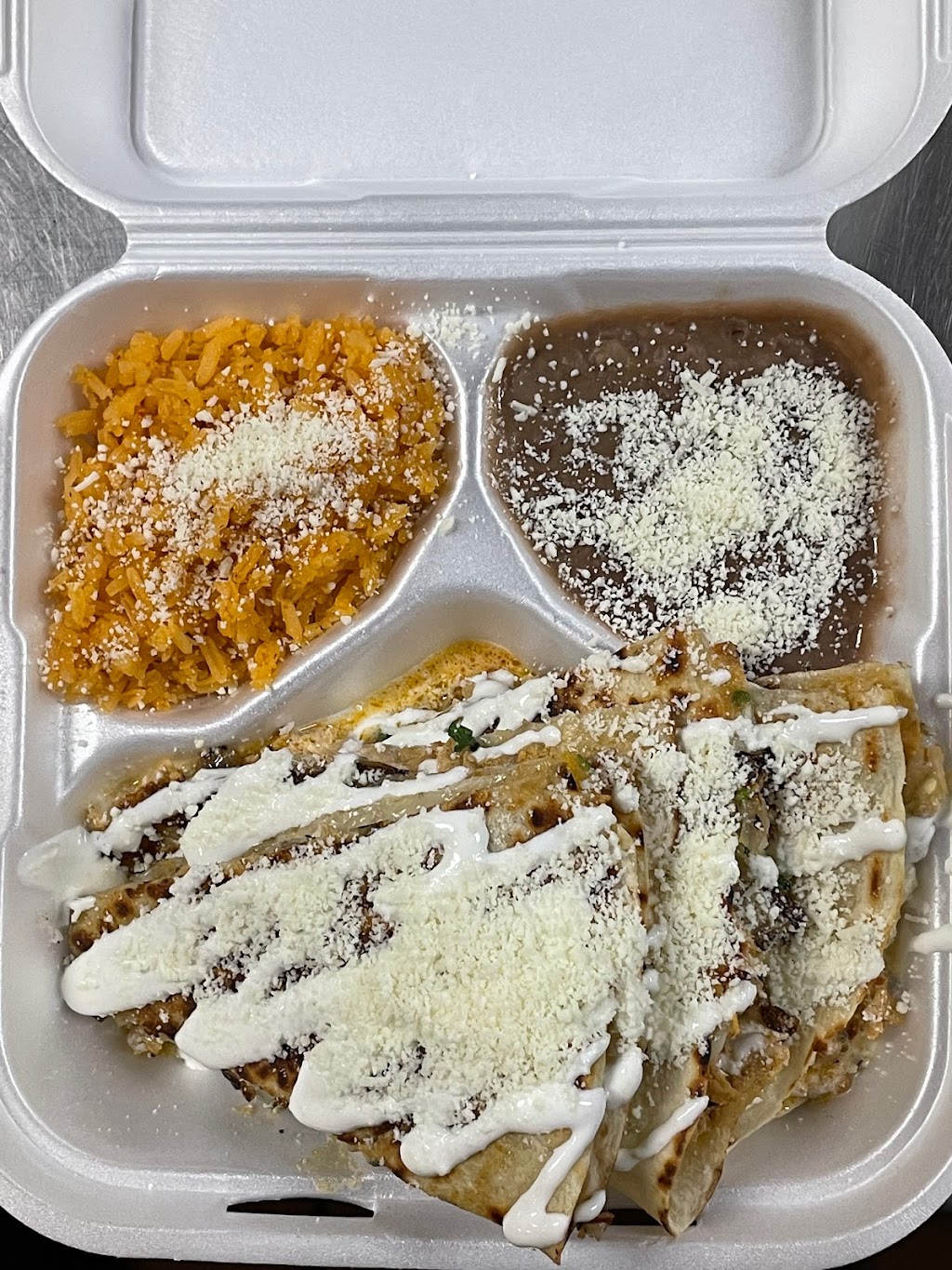 Nikos Tacos | restaurant | 1345 Merkley Ave, West Sacramento, CA 95691, USA | 6787871814 OR +1 678-787-1814