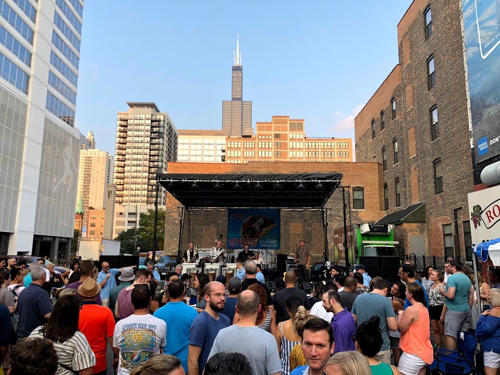 Greek town | restaurant | 111-125 S Halsted St, Chicago, IL 60661, USA | 7084779729 OR +1 708-477-9729