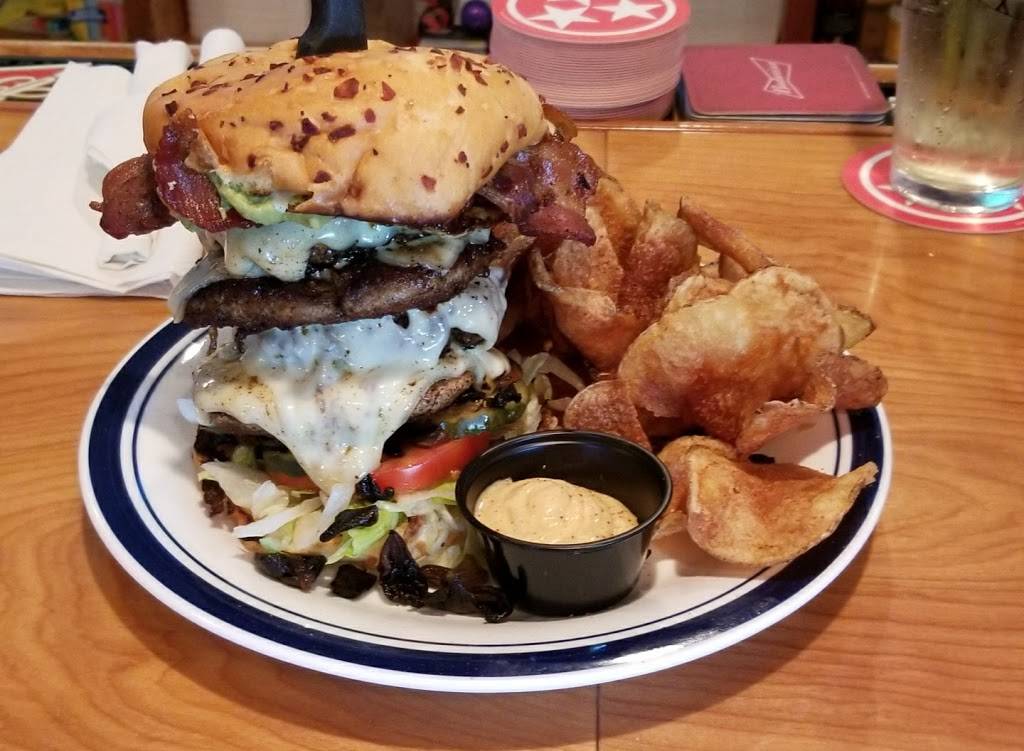 Murffs Craft Brew & Burgers | restaurant | 5015 Harpeth Dr, Brentwood, TN 37027, USA | 6159286156 OR +1 615-928-6156