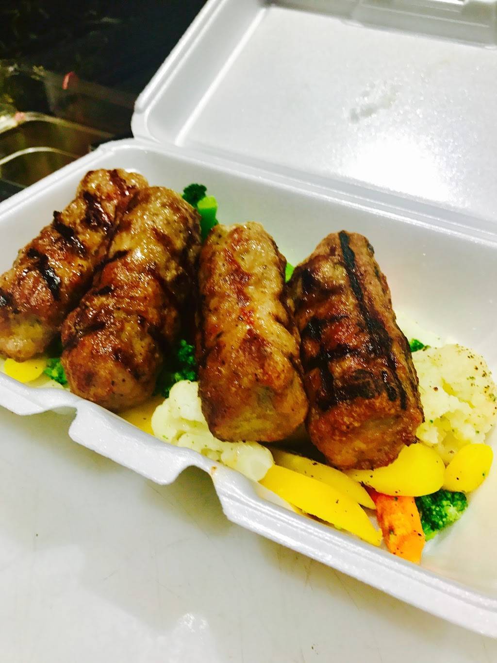 House Of Gyro & Shawarma | restaurant | 6901 Fresh Pond Rd, Ridgewood, NY 11385, USA | 3478449183 OR +1 347-844-9183